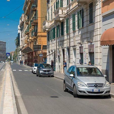 Colosseo Loft Con Jacuzzi Apartment Rome Exterior photo